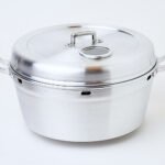 Four Versilia avec Trou de Vision Aluminium Poli y Compris un Diffuseur de Chaleur Moule à Gâteau Four à Gaz Qualité Supérieure