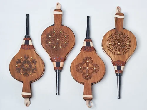 Fuelle de madera y piel fabricado artesanalmente 46 cm