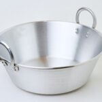 Bassine robuste en aluminium épais poli avec poignées renforcées, plusieurs tailles