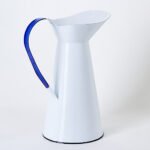 Pichet en acier émaillé blanc avec liseré bleu 34 cm 3L