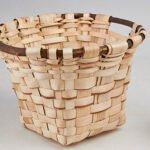 Panier artisanal en châtaignier grand, diamètre 29 cm hauteur 21 cm