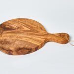 Plateau à Découper Rond en Bois d'Olivier, Fait à la Main, Tampon Artisanal Espagne, Traitement à l'Huile 32 cm