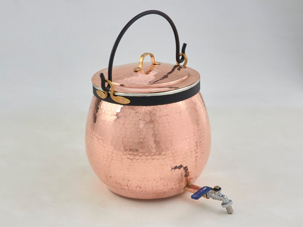 Chaudron en Cuivré Fait à la Main avec Poignée en Fer Couvercle et Robinet de Service Étamage Intérieur de 20 à 60 litres