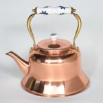 Théière artisanale en cuivre avec poignée en céramique 2,5 litres, style turc