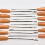 Lot de 12 piques en hêtre et inox – 15 cm, escargots, fondue et apéritif