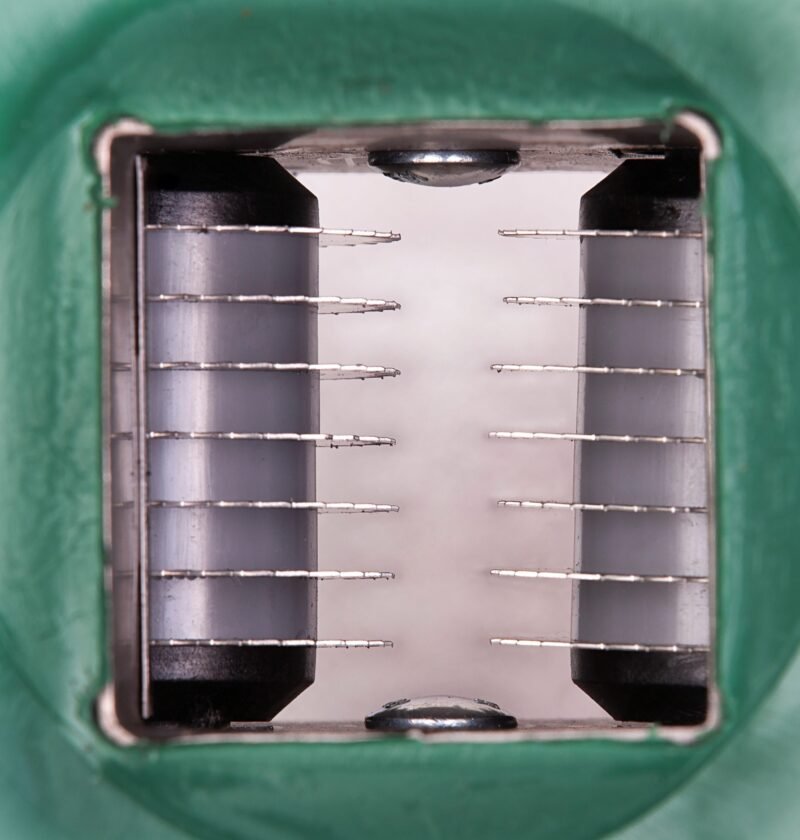 Machine éclateur d'olives avec pieds – Image 2